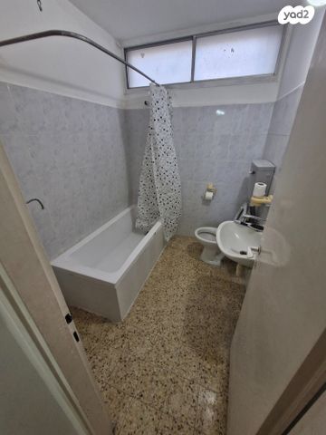 דירה, שיזף, טבריה