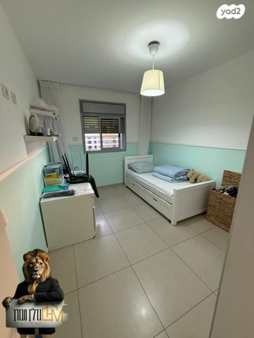 דירה, הרב צבאן 70, קרית מנחם בגין, נתיבות