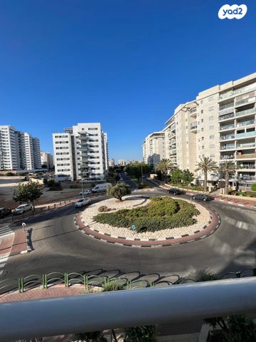 יעקב מרידור 