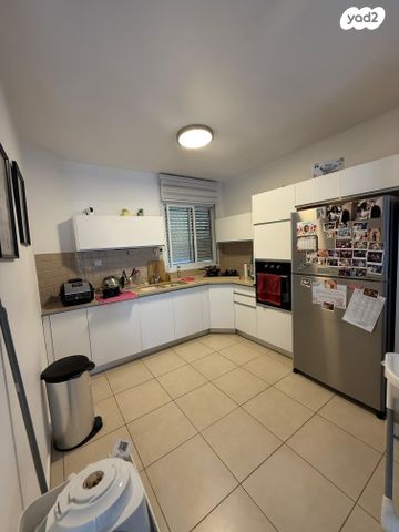 דירה, נחום גולדמן, רמות הרכס, באר שבע