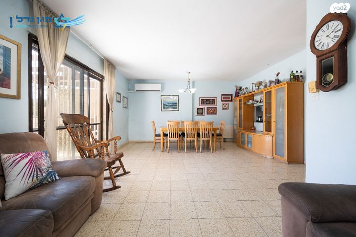 בית פרטי/ קוטג', משעול העוזרד, רמות, ירושלים