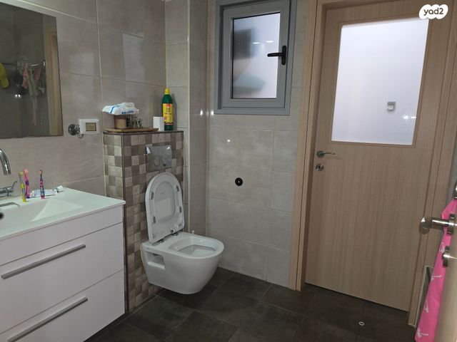 דירה, הכרמל, היובל, אור עקיבא