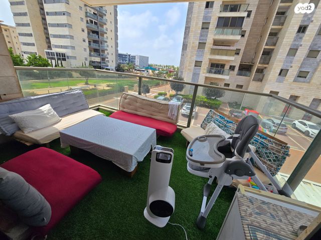 דירה, הר סיני, היובל, אור עקיבא