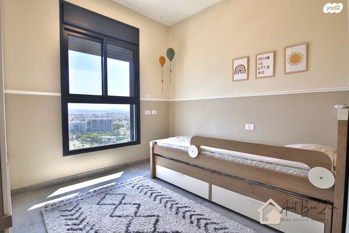 דירה, נעמי שמר 7, גלי ים, קרית ים