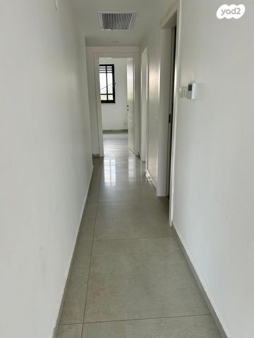 דירה, המכבים, המכבים, גבעת זאב