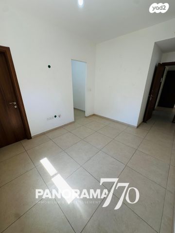 דירה, שביל חודשי השנה, נווה הדרים, אשקלון