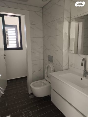 דירה, מקור חיים, מקור חיים, ירושלים