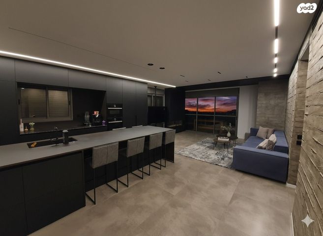 גג/ פנטהאוז, כפר יונה