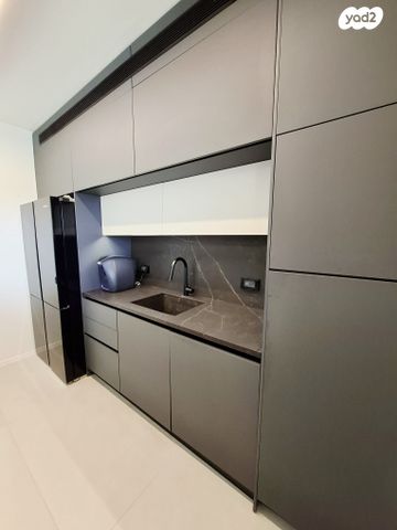 דירה, יפה נוף, כפר יונה