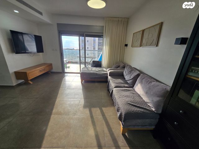 דירה, הכרמל, היובל, אור עקיבא