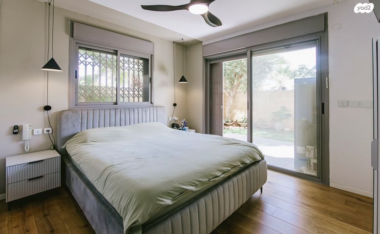 דירת גן, רפאל איתן, הדר המושבות החדשה / אם המושבות החדשה, פתח תקווה