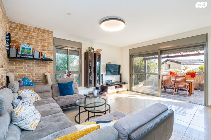 בית פרטי/ קוטג', בנימינה גבעת עדה