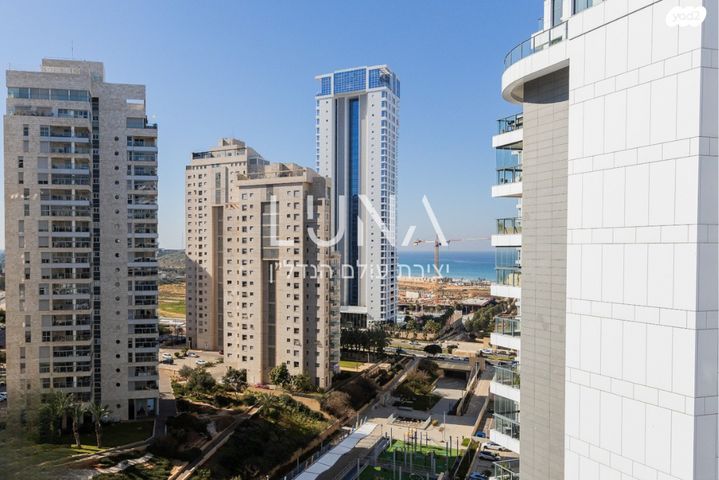 דירה, נתן יונתן 8, נתניה