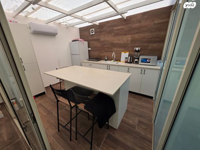 דירת גן, ההגנה 9, ביאליק דרום, קרית ביאליק