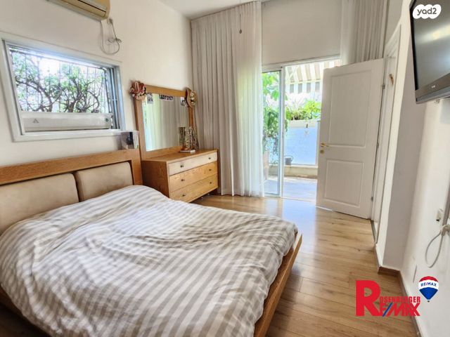 גג/ פנטהאוז, צבי הירשפלד 18, רמז, מערב ותיק, ראשון לציון