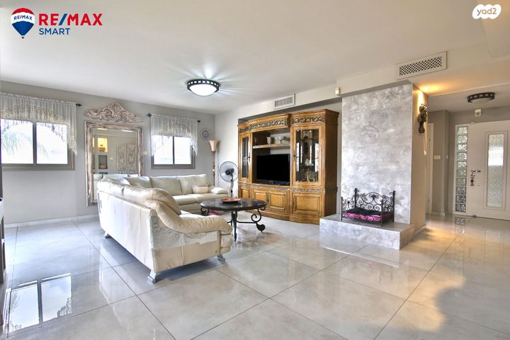 גג/ פנטהאוז, מרכז העיר, קרית אתא