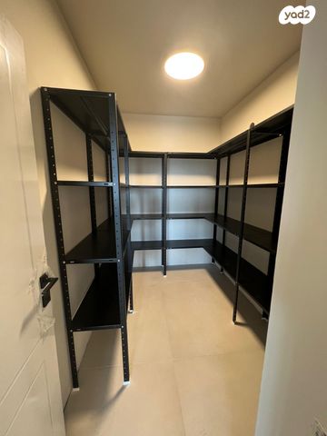 דירה, יפה נוף, כפר יונה