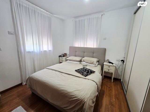 דירה, הר סיני, היובל, אור עקיבא