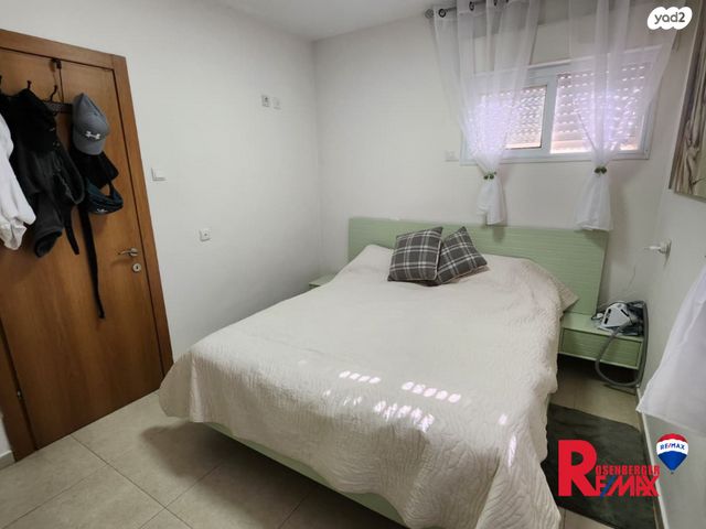 גג/ פנטהאוז, ברקן 4, תל גיבורים, חולון