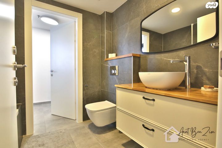 דירה, נעמי שמר 7, גלי ים, קרית ים