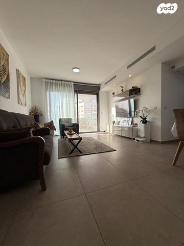 דירה, רמת הגולן 2, אריאל