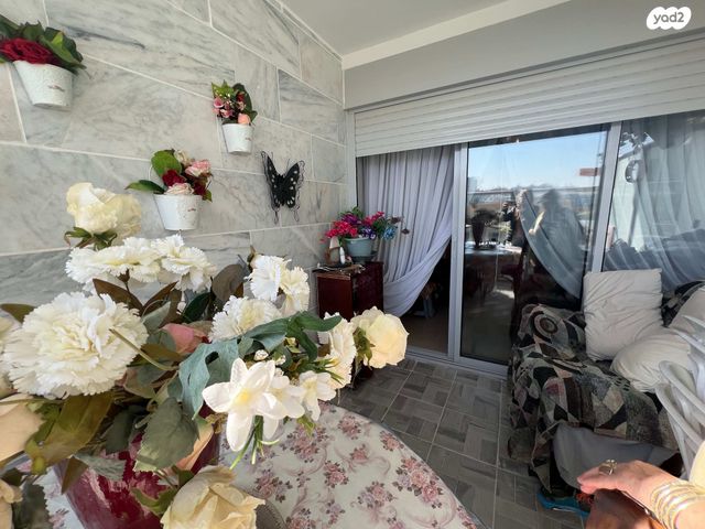 דירה, הנביאים, בת ים