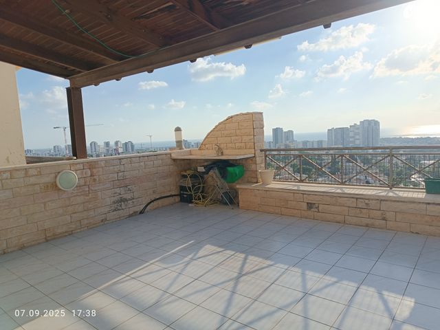 דירת גן, מעלה נוף, מעלה נוף, טירת כרמל