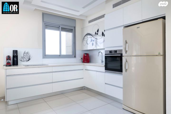 דירה, הברוש, פארק המושבה, באר יעקב