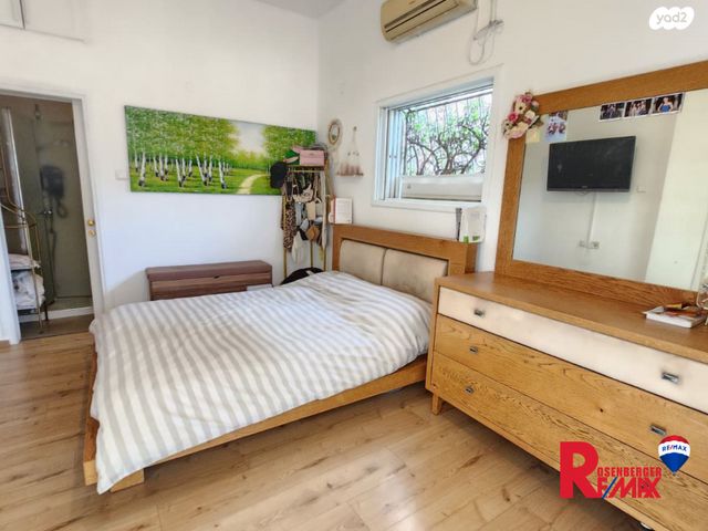 גג/ פנטהאוז, צבי הירשפלד 18, רמז, מערב ותיק, ראשון לציון