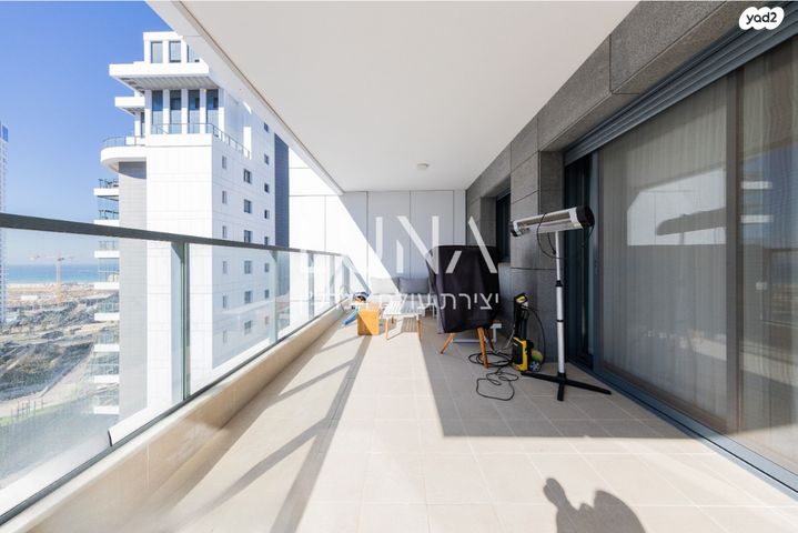 דירה, נתן יונתן 8, נתניה