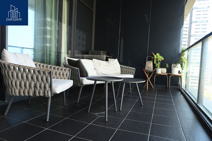 דירה, אריק איינשטיין, דרום חדש, פארק הים, בת ים