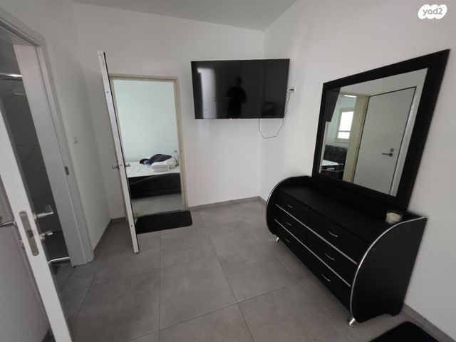 דירת גן, ההגנה 9, ביאליק דרום, קרית ביאליק