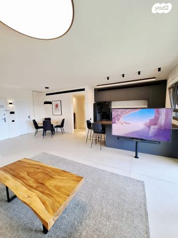 דירה, יפה נוף, כפר יונה