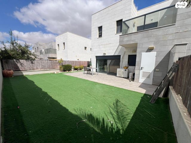 בית פרטי/ קוטג', הרב אלעזר אבוחצירה, קרית מנחם, אופקים