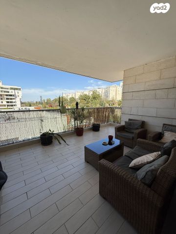 דירה, אזורי חן, גימל החדשה, תל אביב יפו