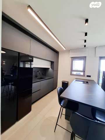 דירה, יפה נוף, כפר יונה