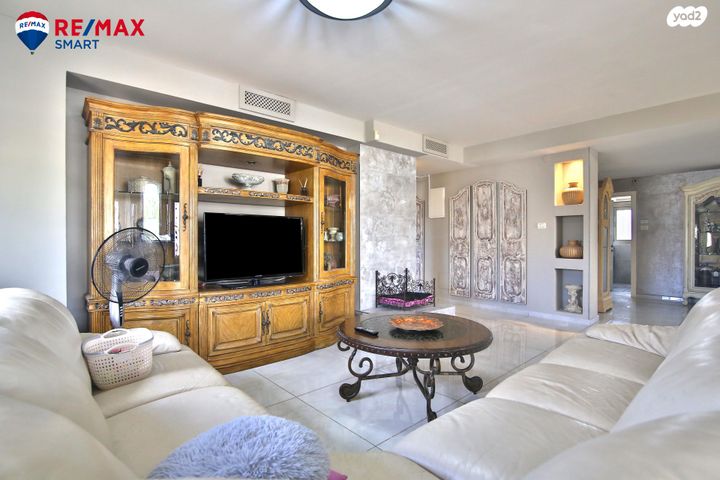 גג/ פנטהאוז, מרכז העיר, קרית אתא