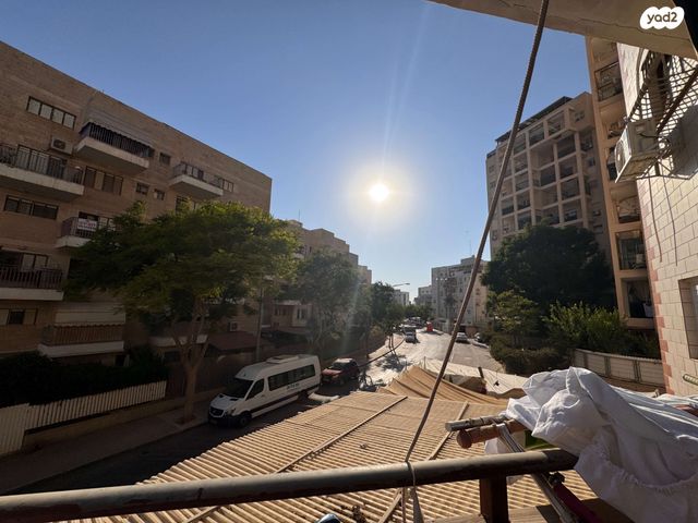 דירה, עמוס ירקוני, שכונה ו', באר שבע