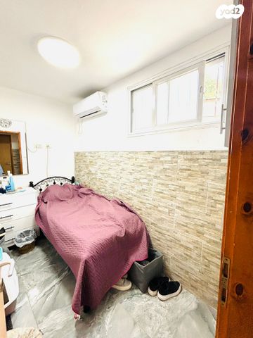 דו משפחתי, סעדיה גאון, העיר העתיקה - מזרח, רמלה