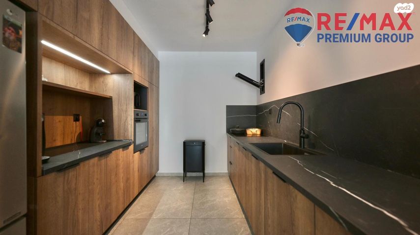 דירת גן, שוהם