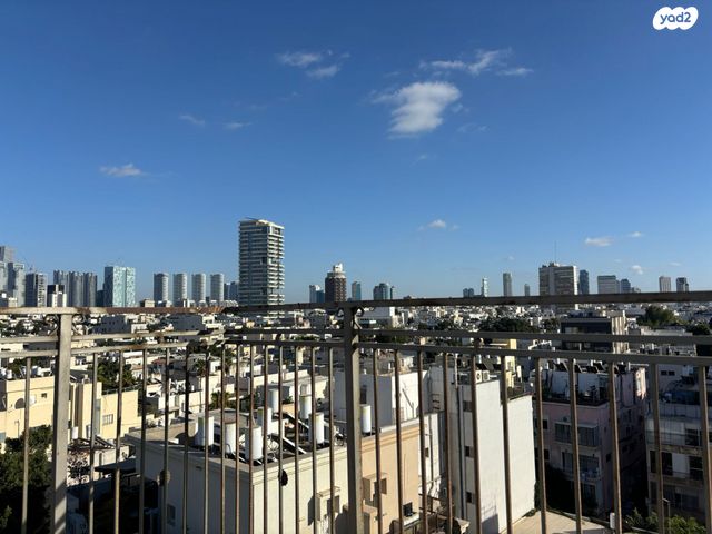 טריפלקס, שטנד, הצפון הישן - דרום, תל אביב יפו