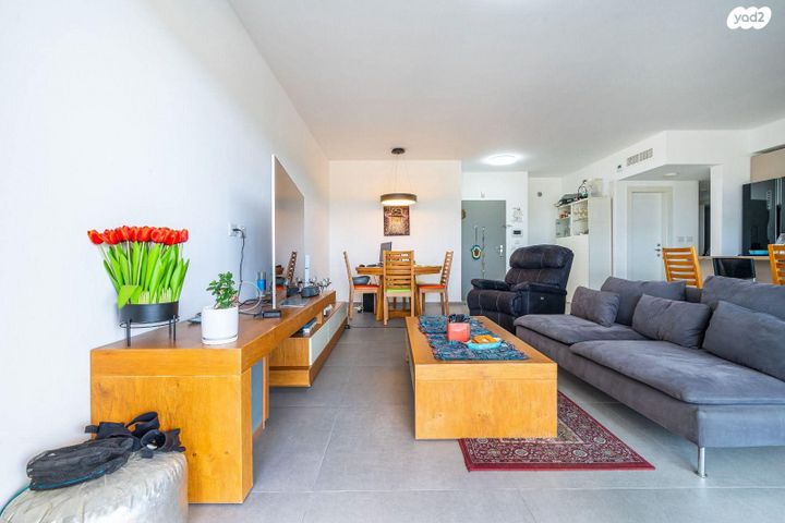 דירה, אור ים, אור עקיבא