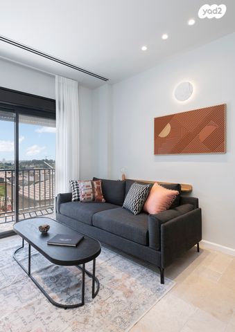 דירה, הערמונים, מחנה יהודה - לב העיר, ירושלים