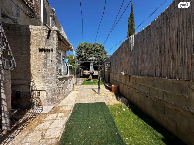 דירת גן, השופר, קרית שלום, תל אביב יפו