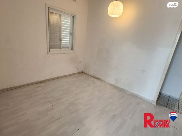 דירה, בית וגן, לב העיר, בת ים