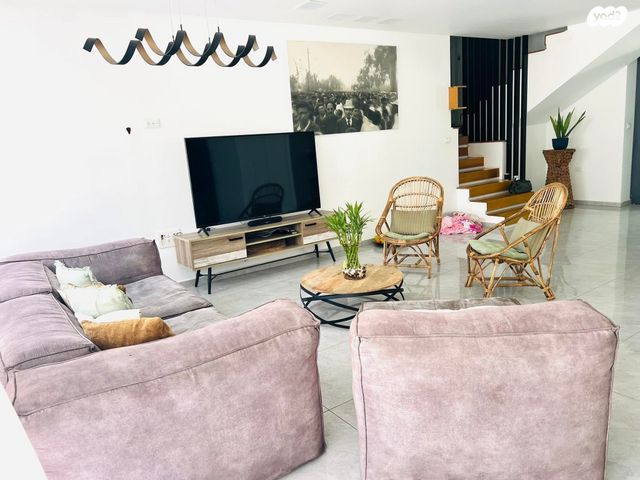 בית פרטי/ קוטג', שאר העיר, עומר