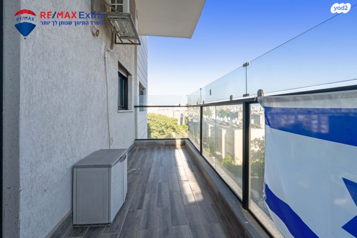 דירה, סמטת הצפורנים 3, רמת יוסף, בת ים