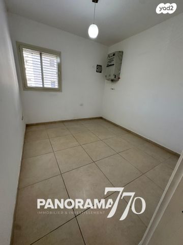 דירה, שביל חודשי השנה, נווה הדרים, אשקלון