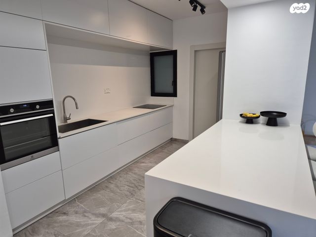 דירה, העליה 80, עפולה