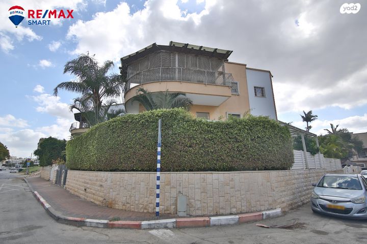 גג/ פנטהאוז, מרכז העיר, קרית אתא